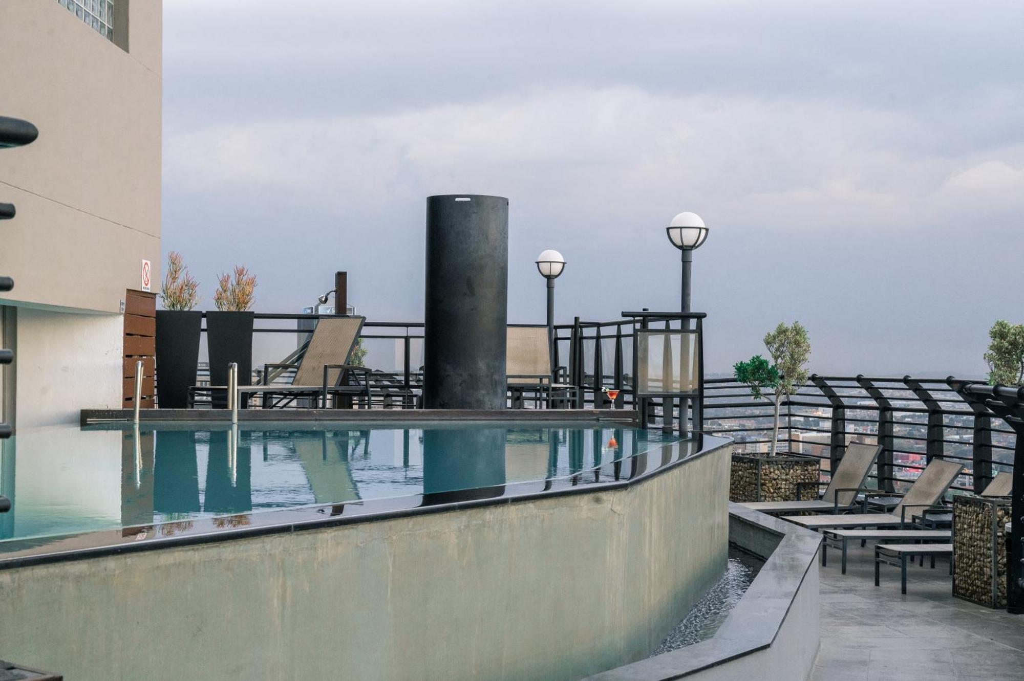 The Parktonian All Suite Hotel Johannesburg Exterior foto